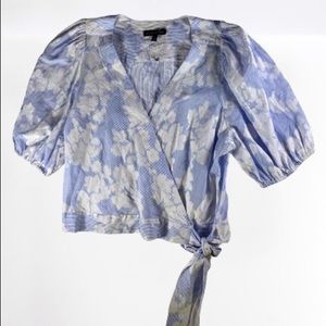 Banana Republic women’s top in size XL